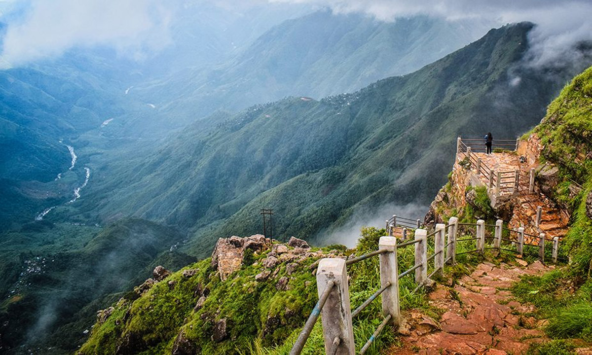 Laitlum Canyons: Where The Earth Touches The Sky